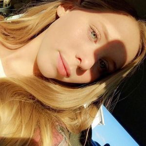 Meet your Posher, Lydia